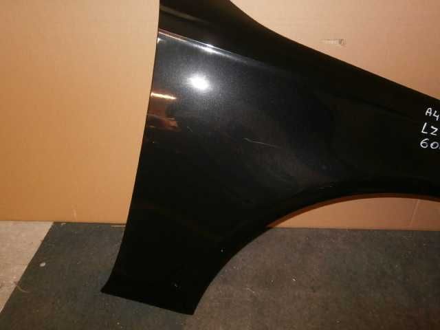audi A4 B8 błotnik prawy czarny LZ9Y ładny orginalny zdrowy