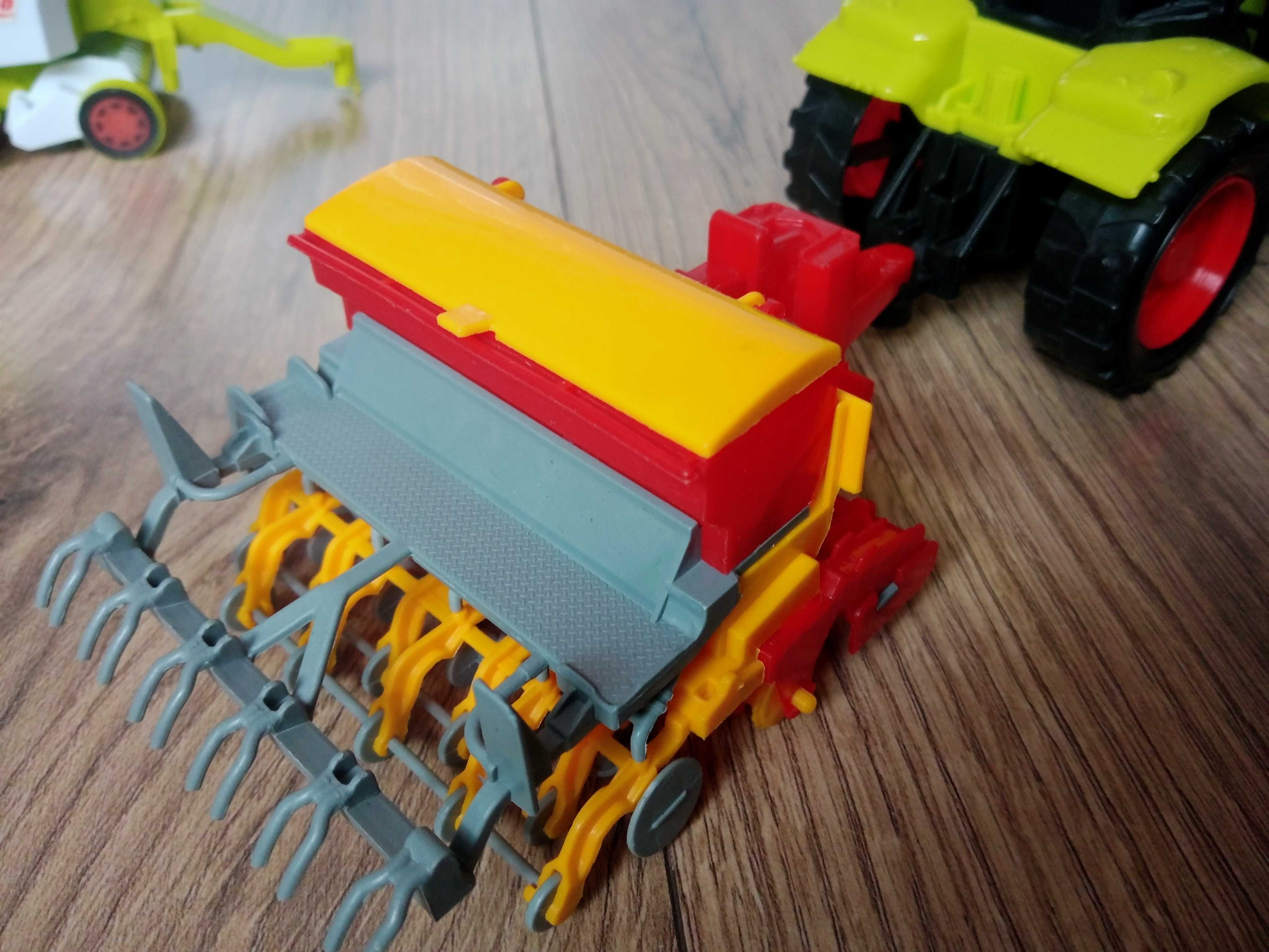 Traktor + maszyny prasa siewnik