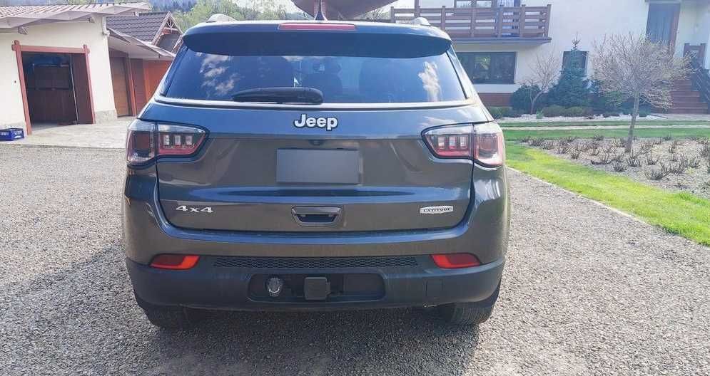 Jeep Compass Latitude + 4x4