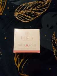 Herla three roses