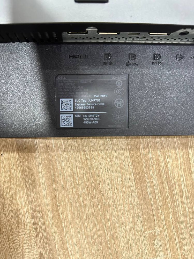 продаю монітор 24ʼʼ dell u2419HC