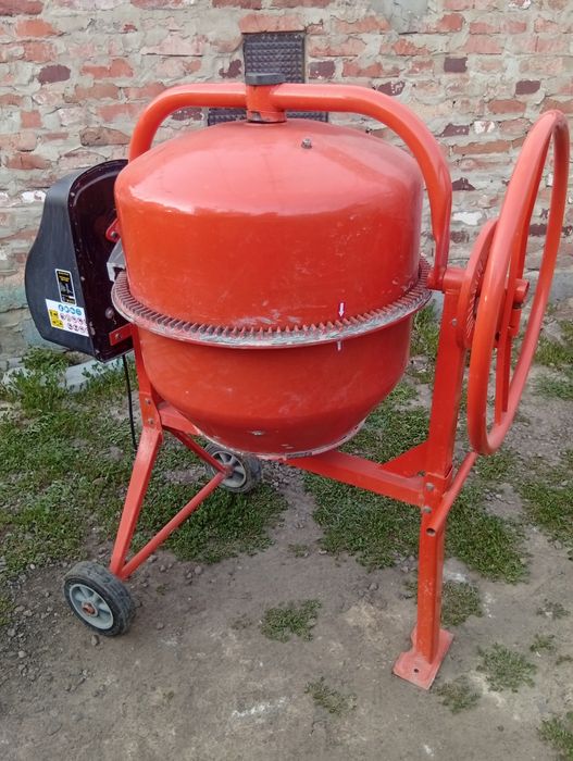 Бетономешалка БМ-140Е