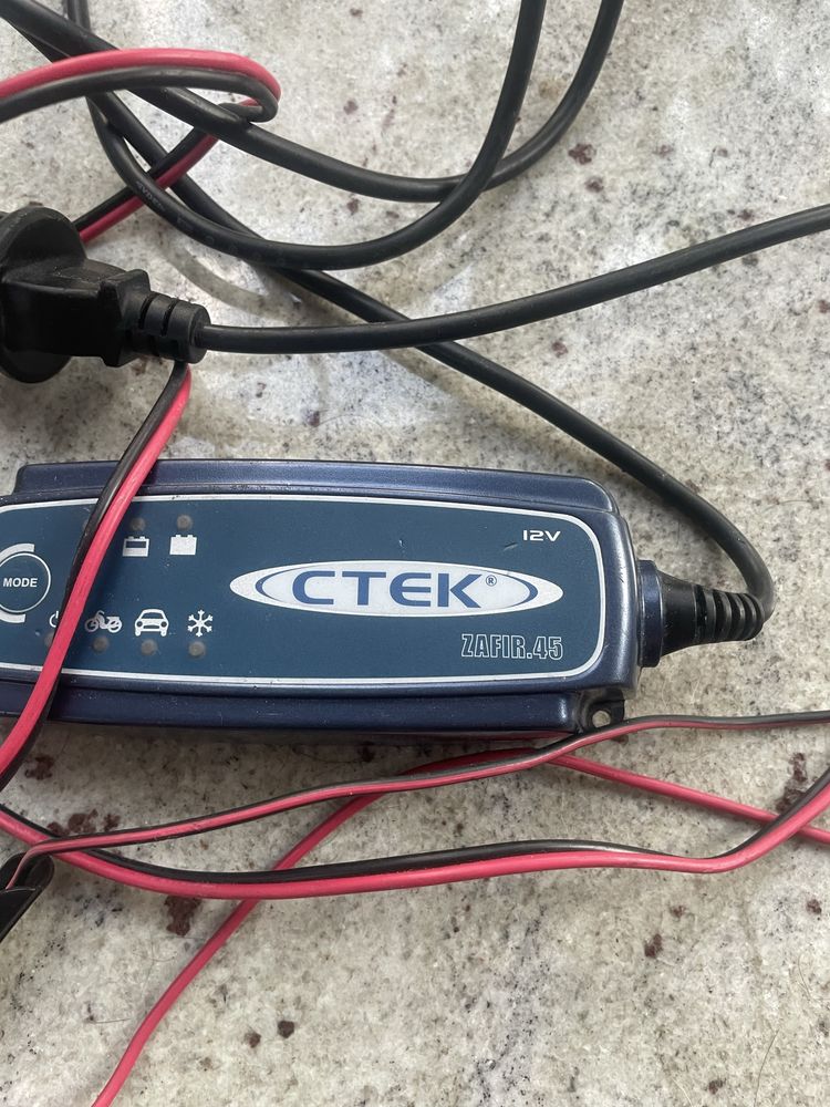 Prostownik CTek Zafir 45