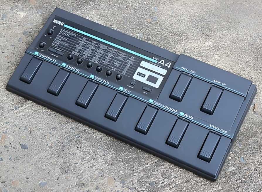 Korg A4 Bass - Pedaleira Baixo Multi Efeects Processor - Nova