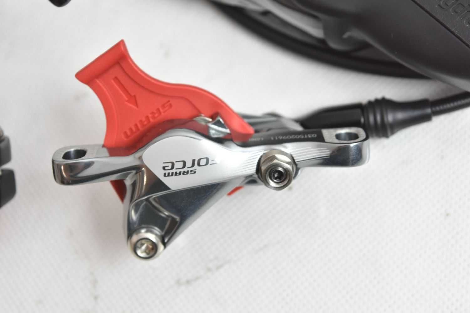 NOWE klamkomanetki + hamulce tarczowe SRAM FORCE 11s ! hydro r !