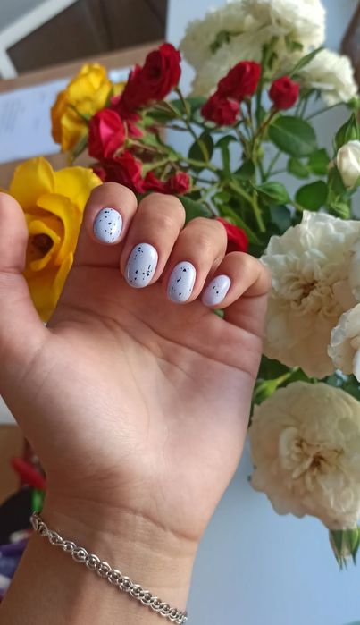 Манікюр у місті Бровари