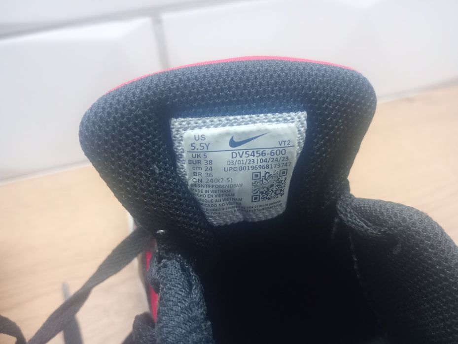 Buty młodzieżowe