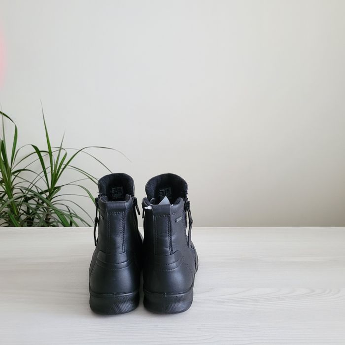 Чобітки шкіряні Оригінал Ecco Babett рр.35