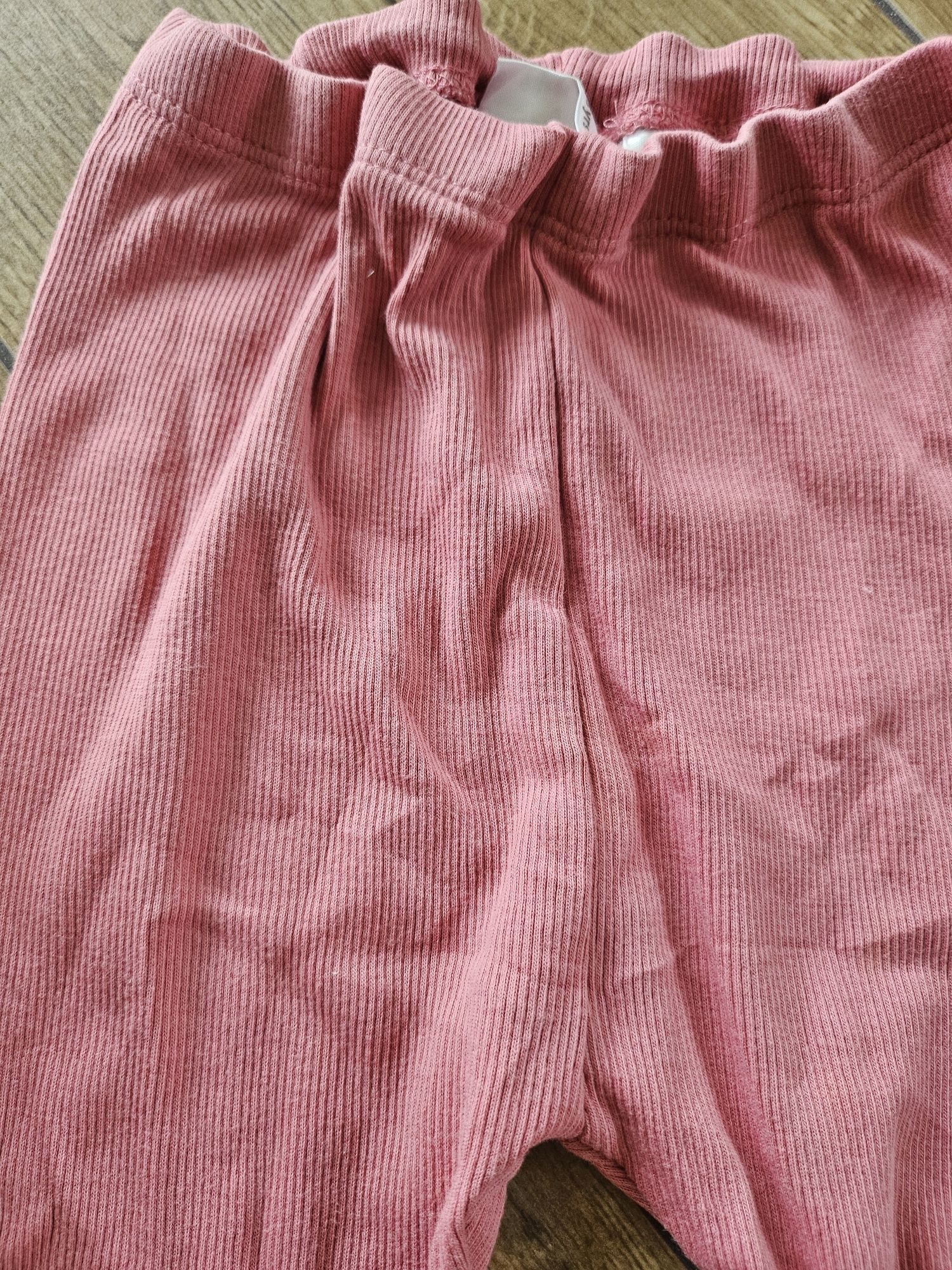 Legginsy dziecięce prążkowane prazek gladkie 98 gumeczka wszyta
