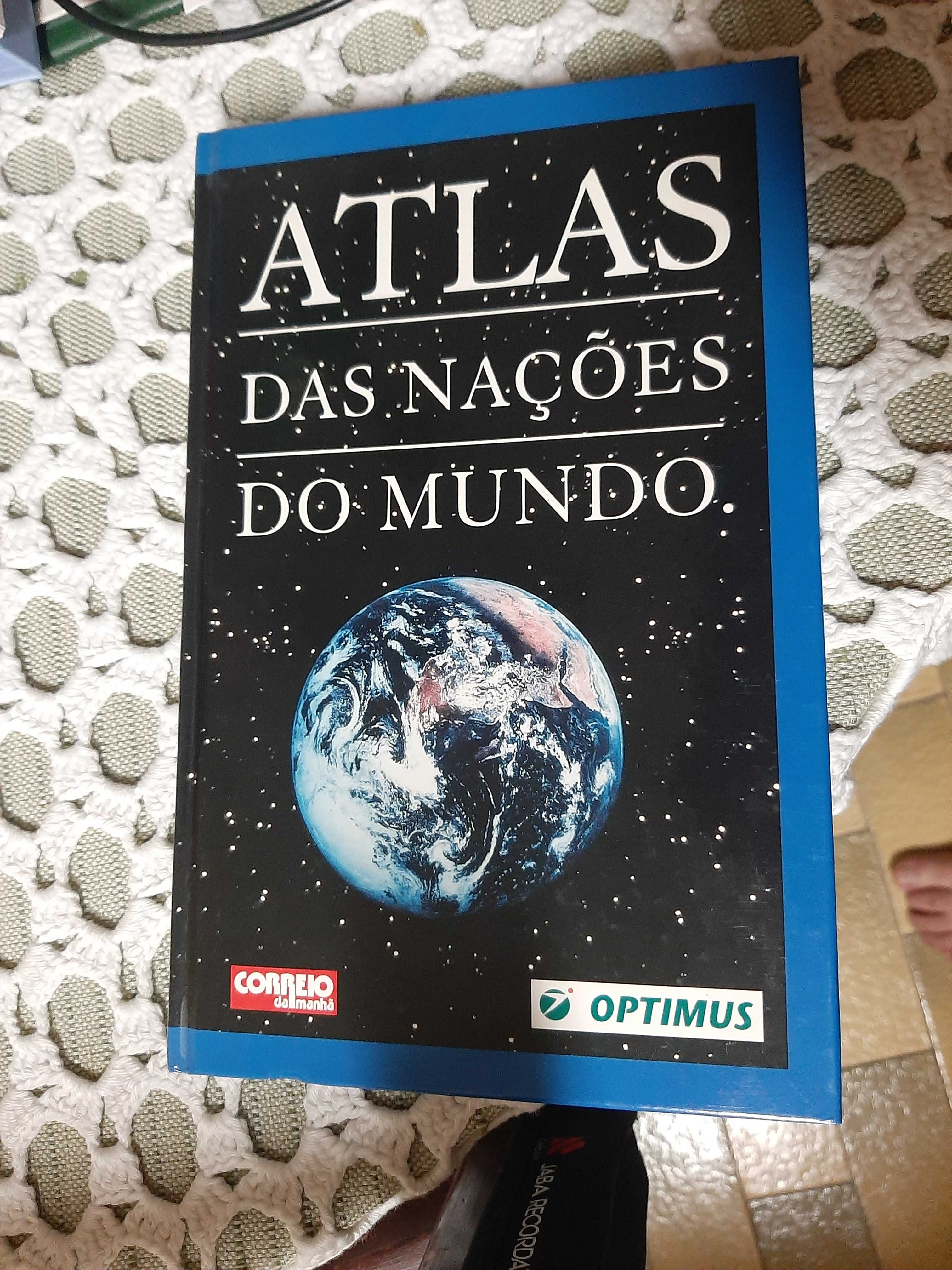 3 livros novos.1€ cada.