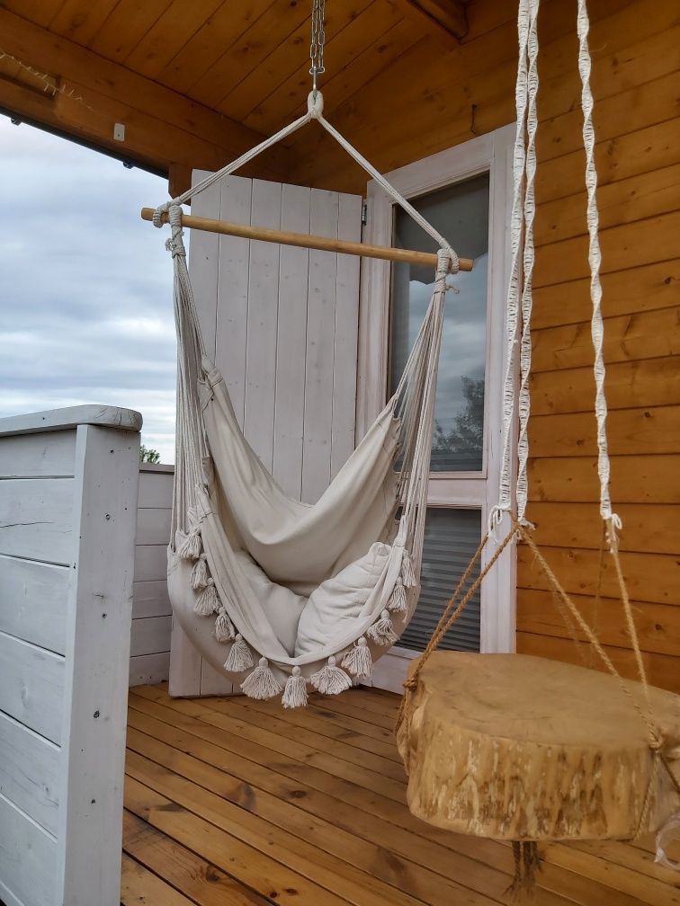 Drewniany Zakątek domek z jacuzzi i sauną na wyłączność