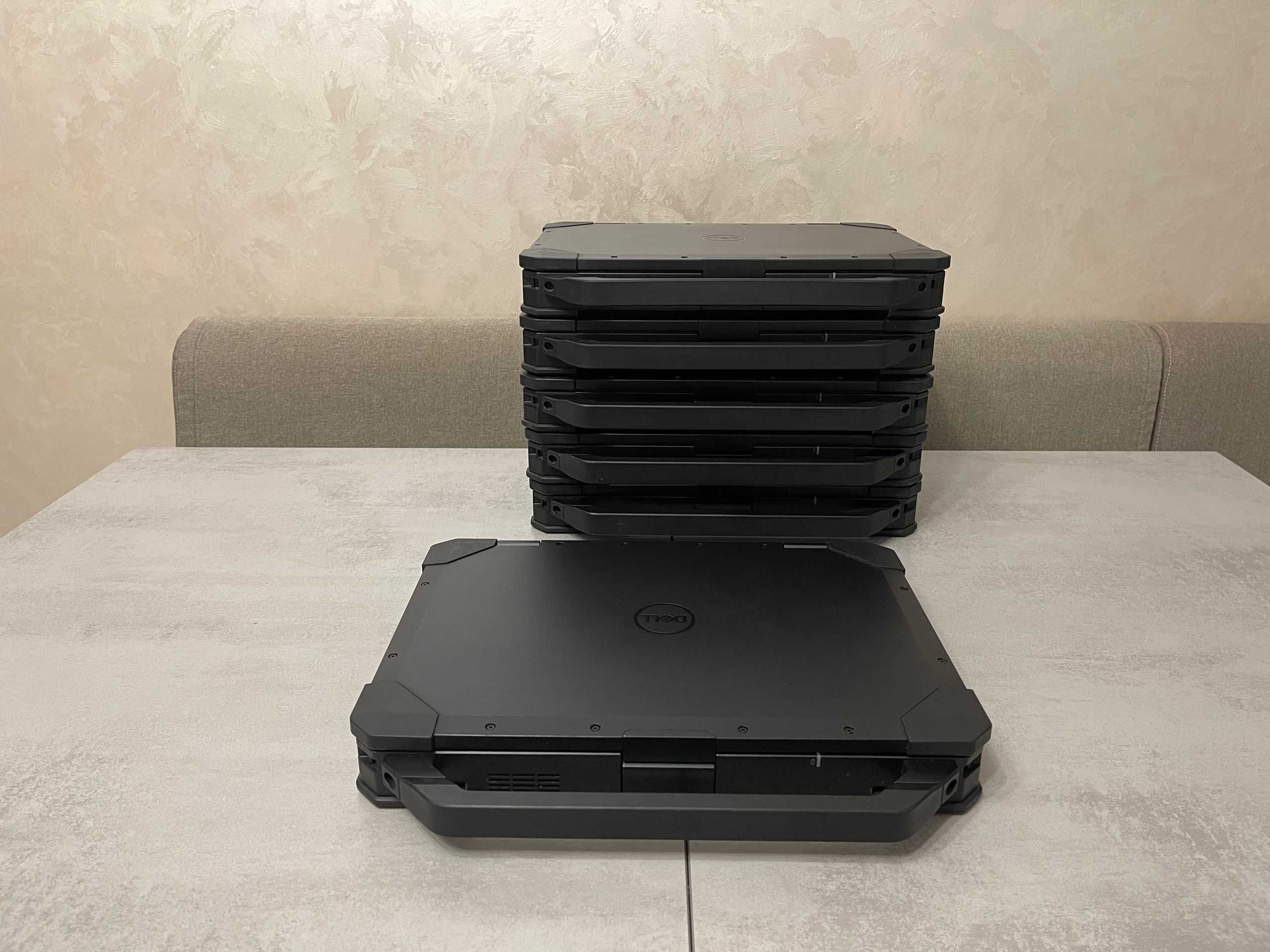 Захищений ноутбук Dell 5424, 14" сенсор i5-8350U, 16GB, 256GB, 4G, GPS