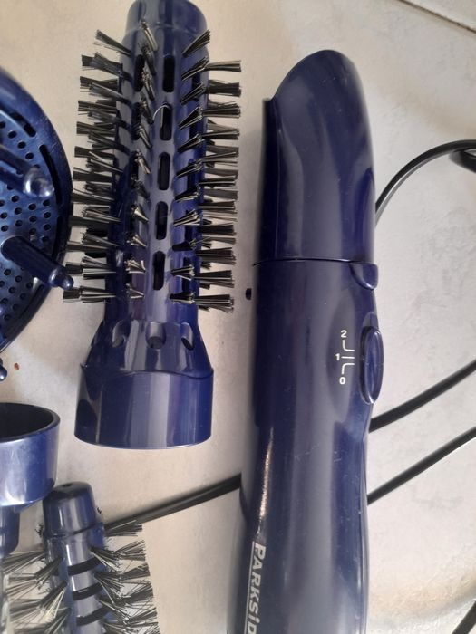 Secador com acessórios + enrolador