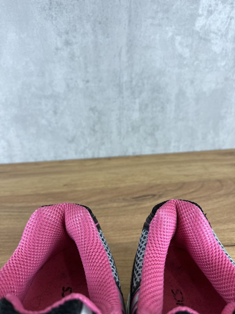 Buty dla biegania Asics Gel-Hurako damskie jak nowe