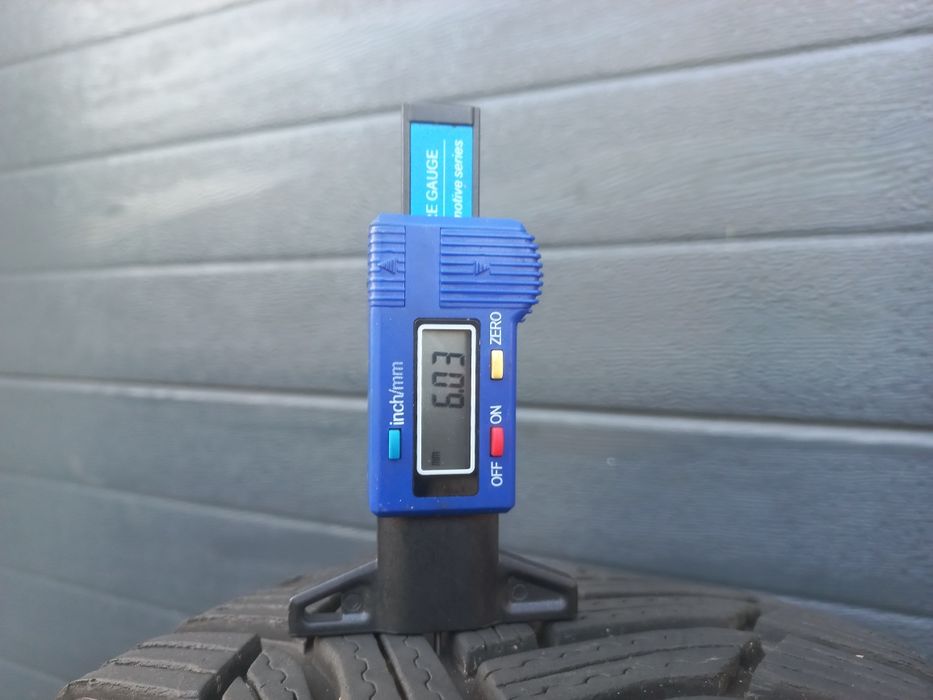 Opony zimowe Michelin 205/60/16 92T