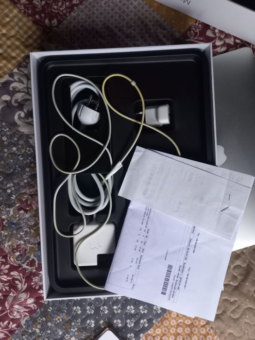 Apple MacBook 13.3 Ідеальний стан | i5 , 128SSD , 8DDR3