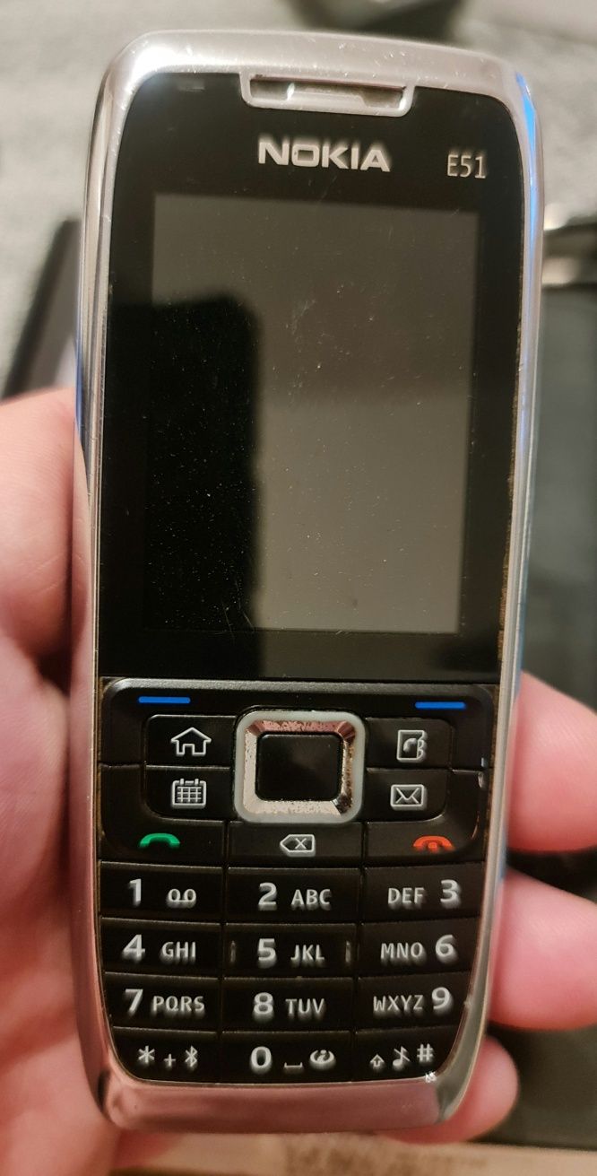 Telefon Nokia E51 sprawny