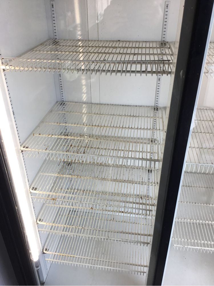 Холодильная камера шкаф витрина