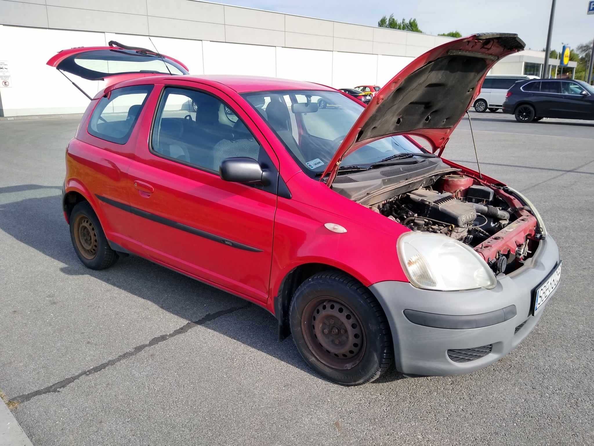 Toyota Yaris 1.0 rocznik 2005