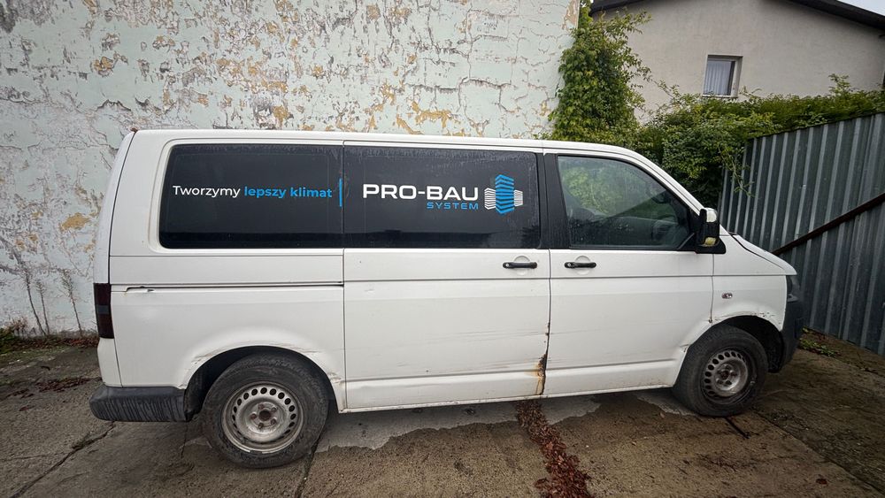 VOLKSWAGEN TRANSPORTER T5 –  do pracy lub przeróbki! rok 2003