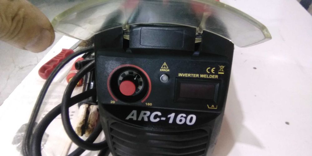 Soldador Inverter, 160A - MADER.