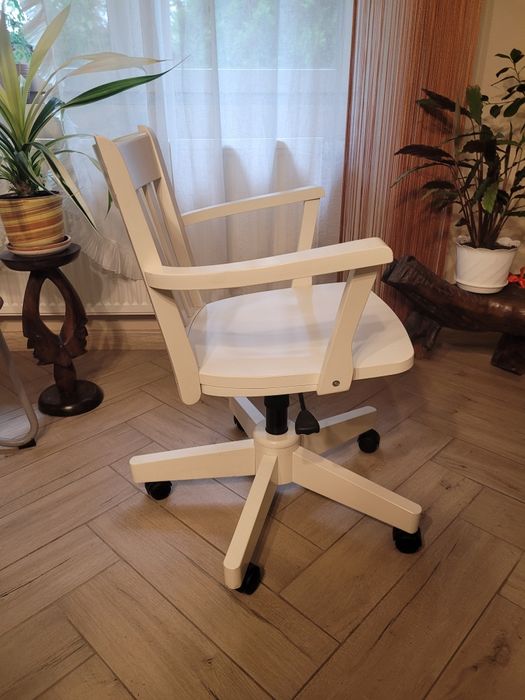 Krzesło biurowe (Ikea)