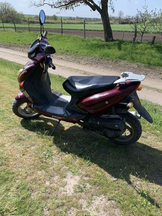 Скутер/ мопед Фада