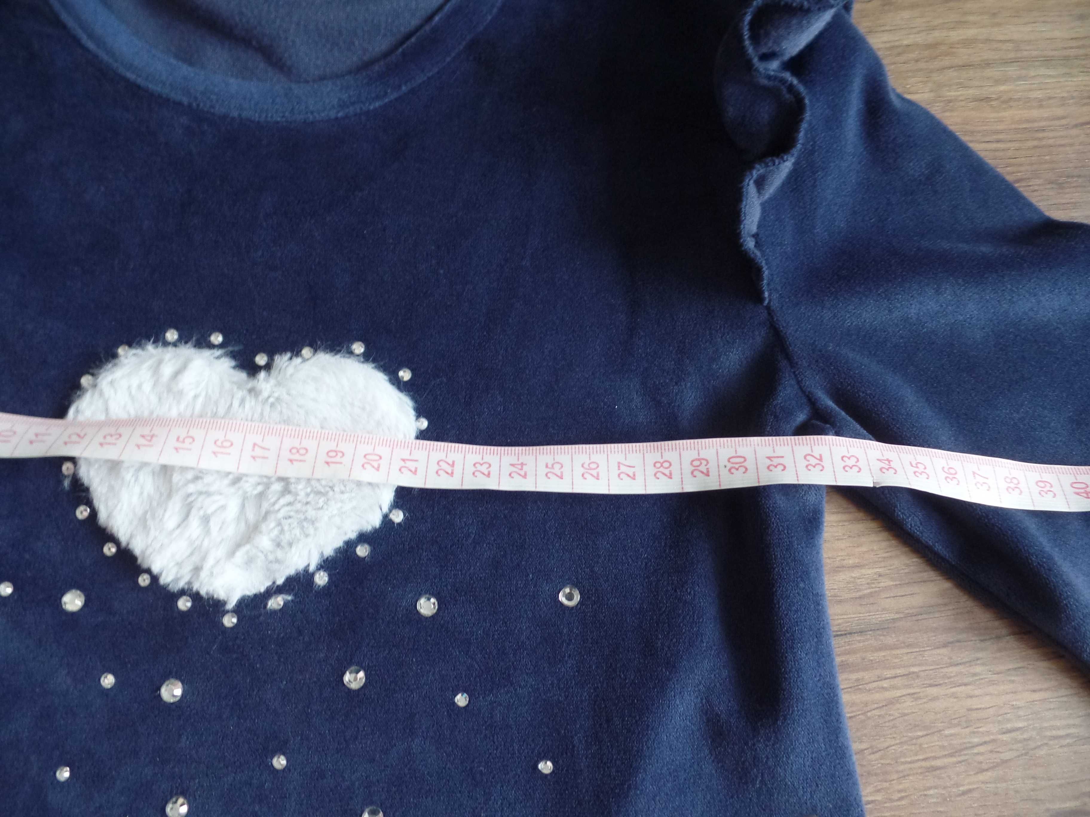 Śliczna ciepła welurowa granatowa sukienka elegancka R. 140
