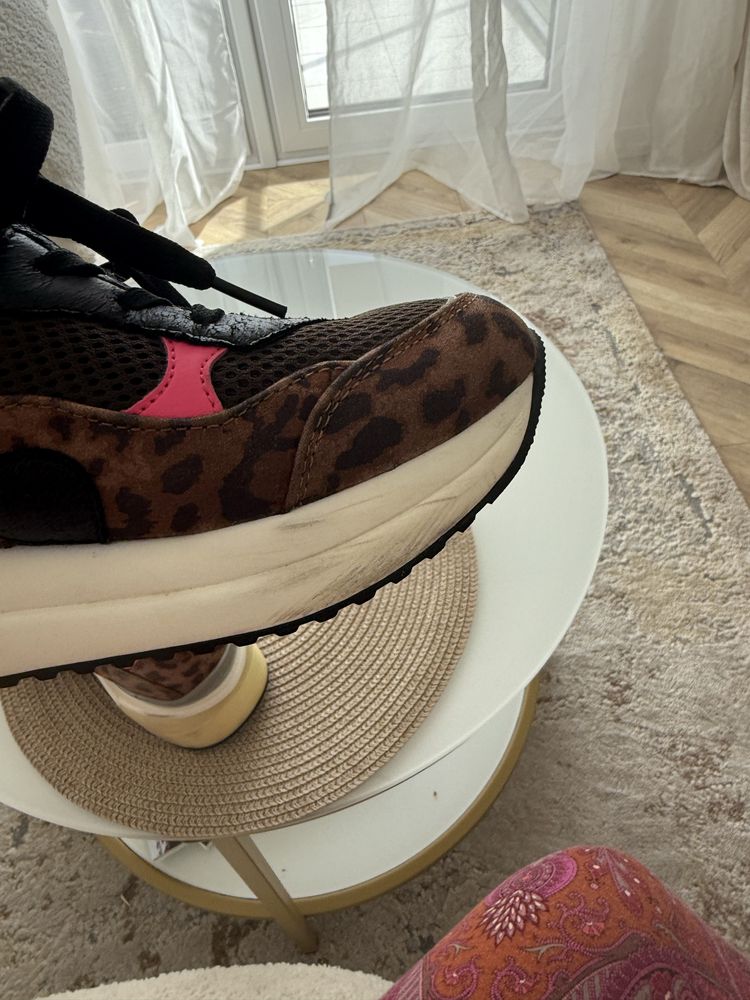 Sneakersy w panterke Replay r 39