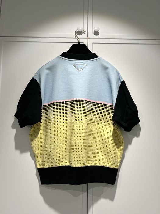 Prada оригінал Італія топ світшот