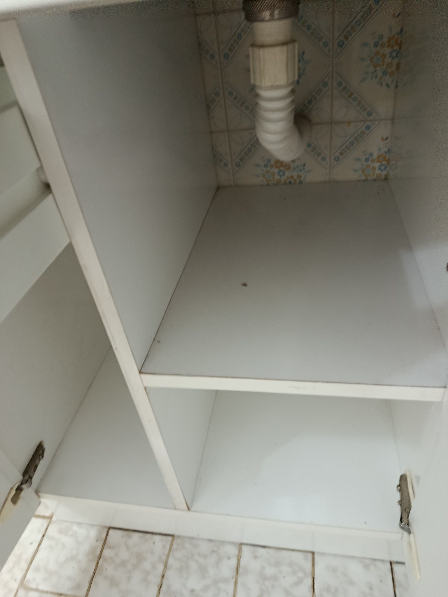 Vendo movel lavatório  para casa. banho  com espelho