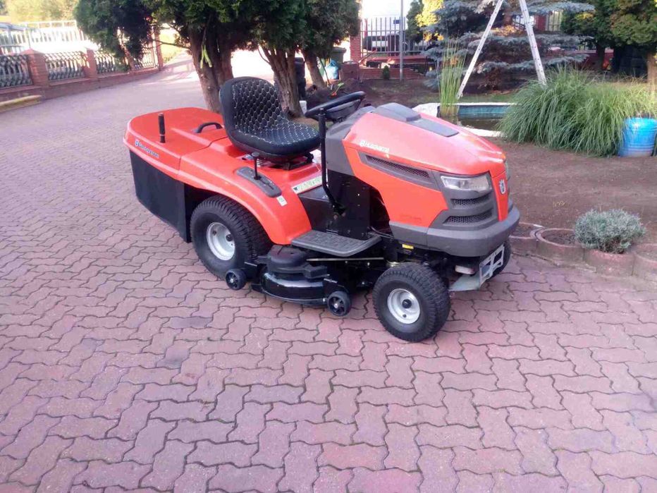 Traktorek kosiarka Husqvarna 15KM Kawasaki 2 cylindy hydro