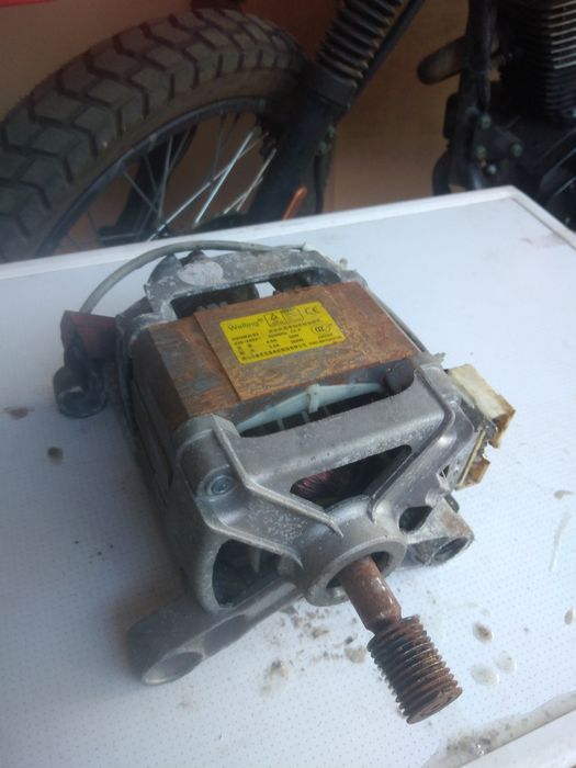 Мотор на пральну машину LG