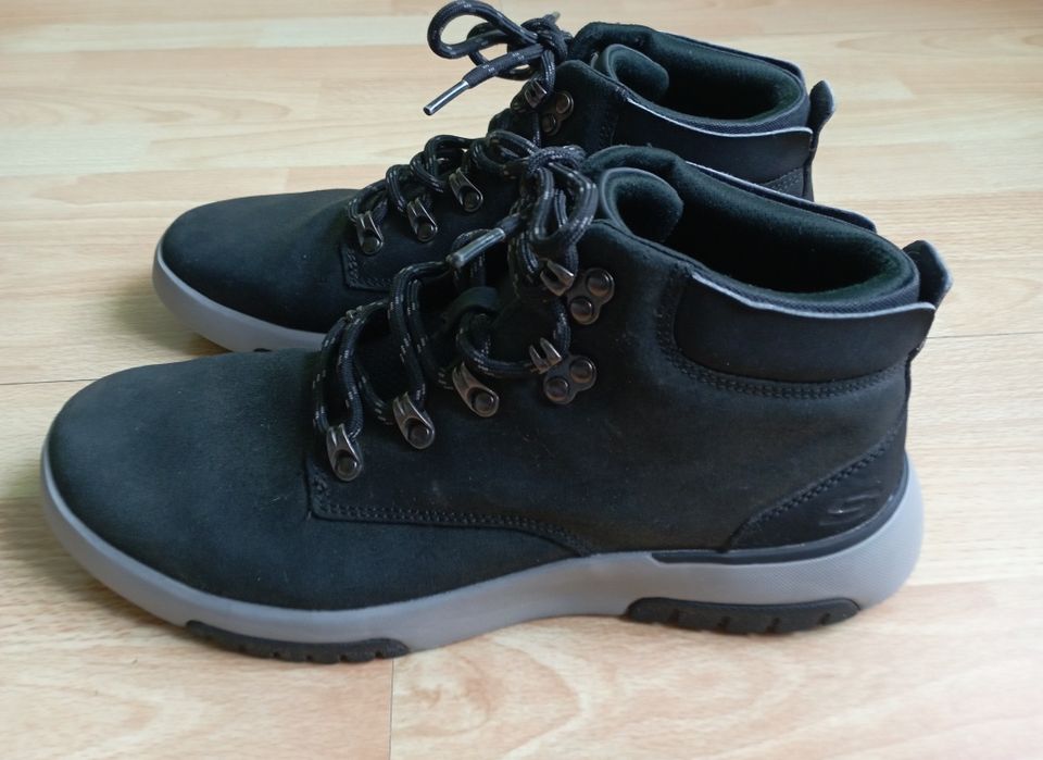 Оригінальні черевики Skechers Classics Fit Air cooled,Memory Foam 42 р