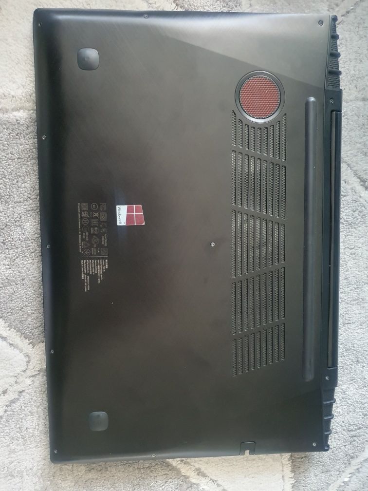 Laptop gamingowy Lenovo y50-70