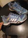 Adidasy Terrex niebieskie 39,5 cm bdb