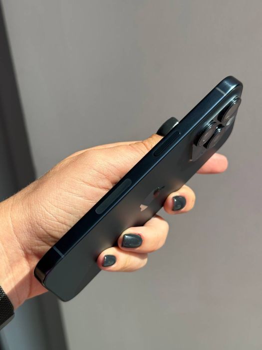 Apple iPhone 15 Pro 128GB Blue. Neverlock. Esim