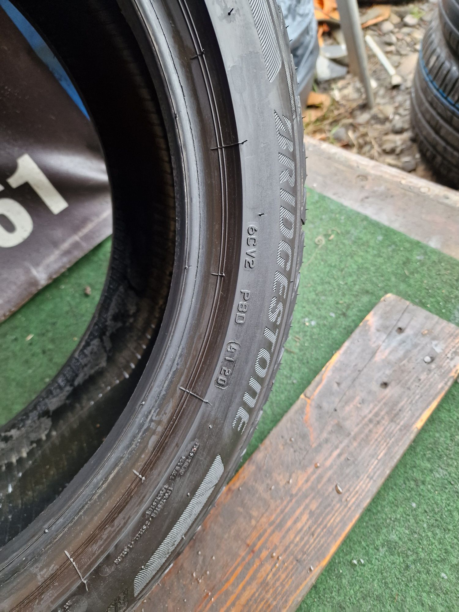 Opony letnie 215/50/18 Bridgestone Komplet 8mm jak Nowe