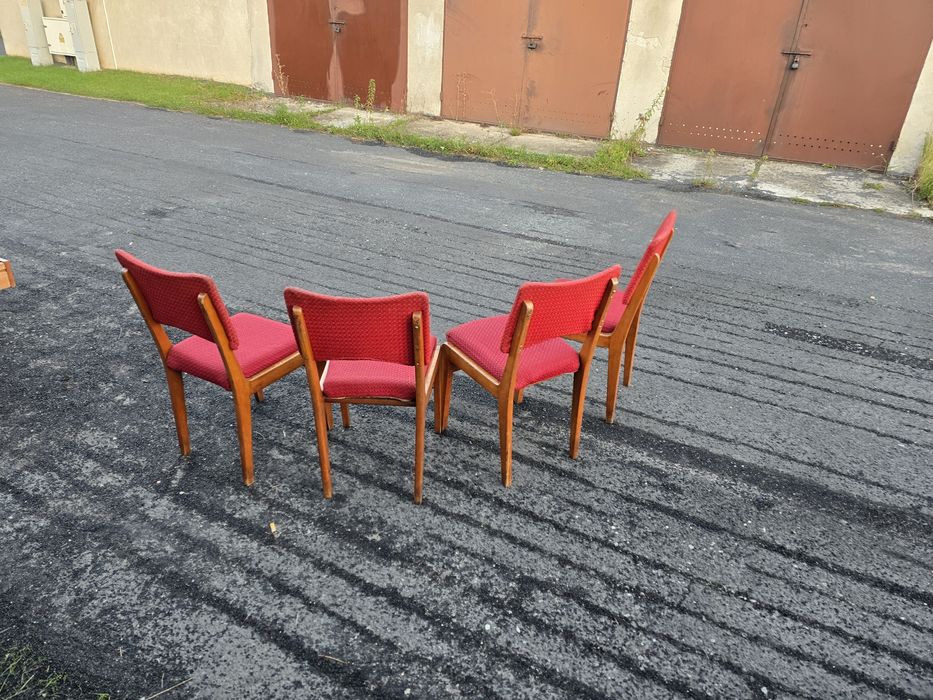 Krzesła prl transport rezerwacja Goszcza