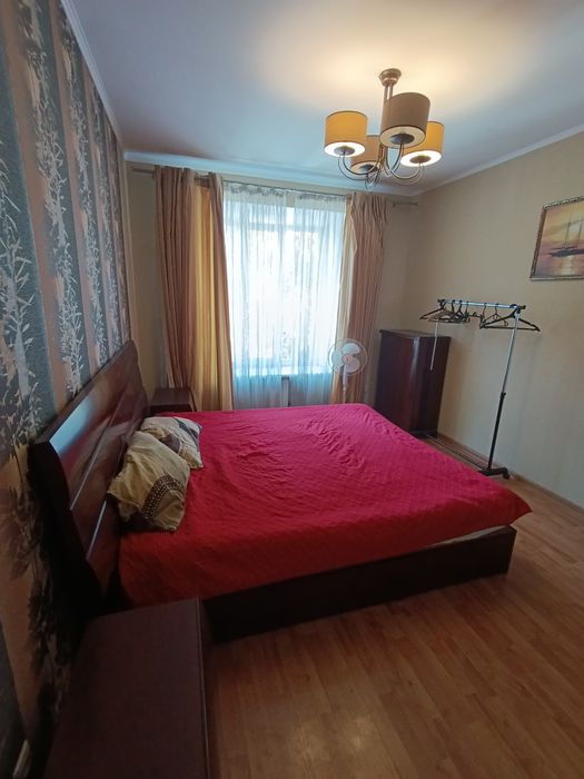 Сдам хорошую 2к + кухня-студия ЦЕНТР пр. Шевченко/Пироговская!