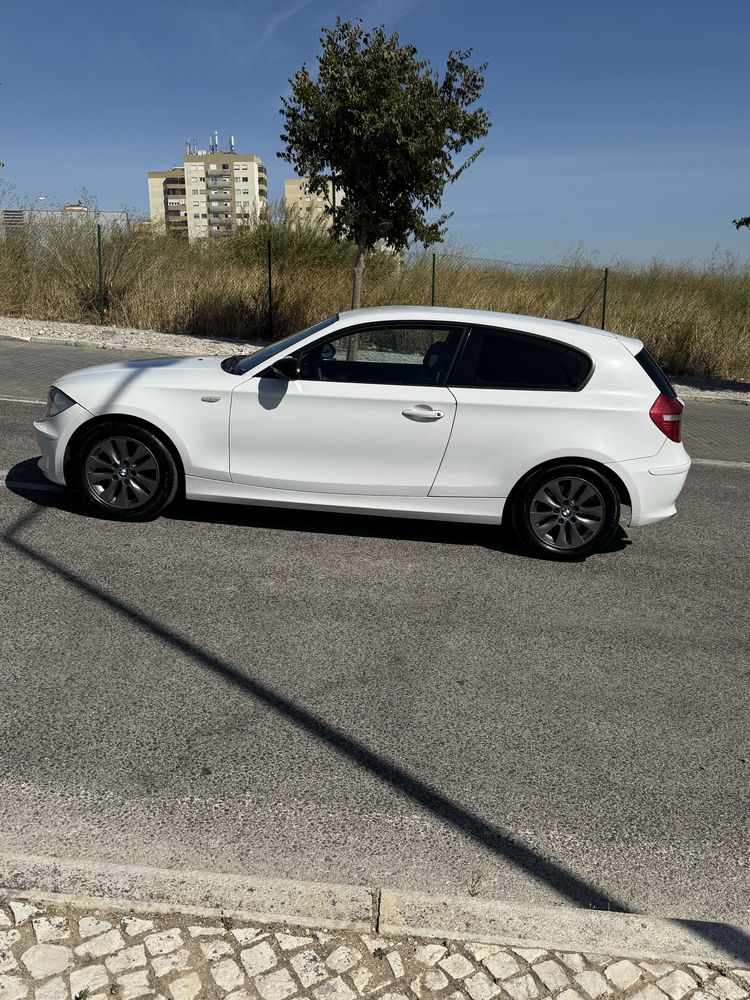 Bmw serie 1 / 118D impecavel