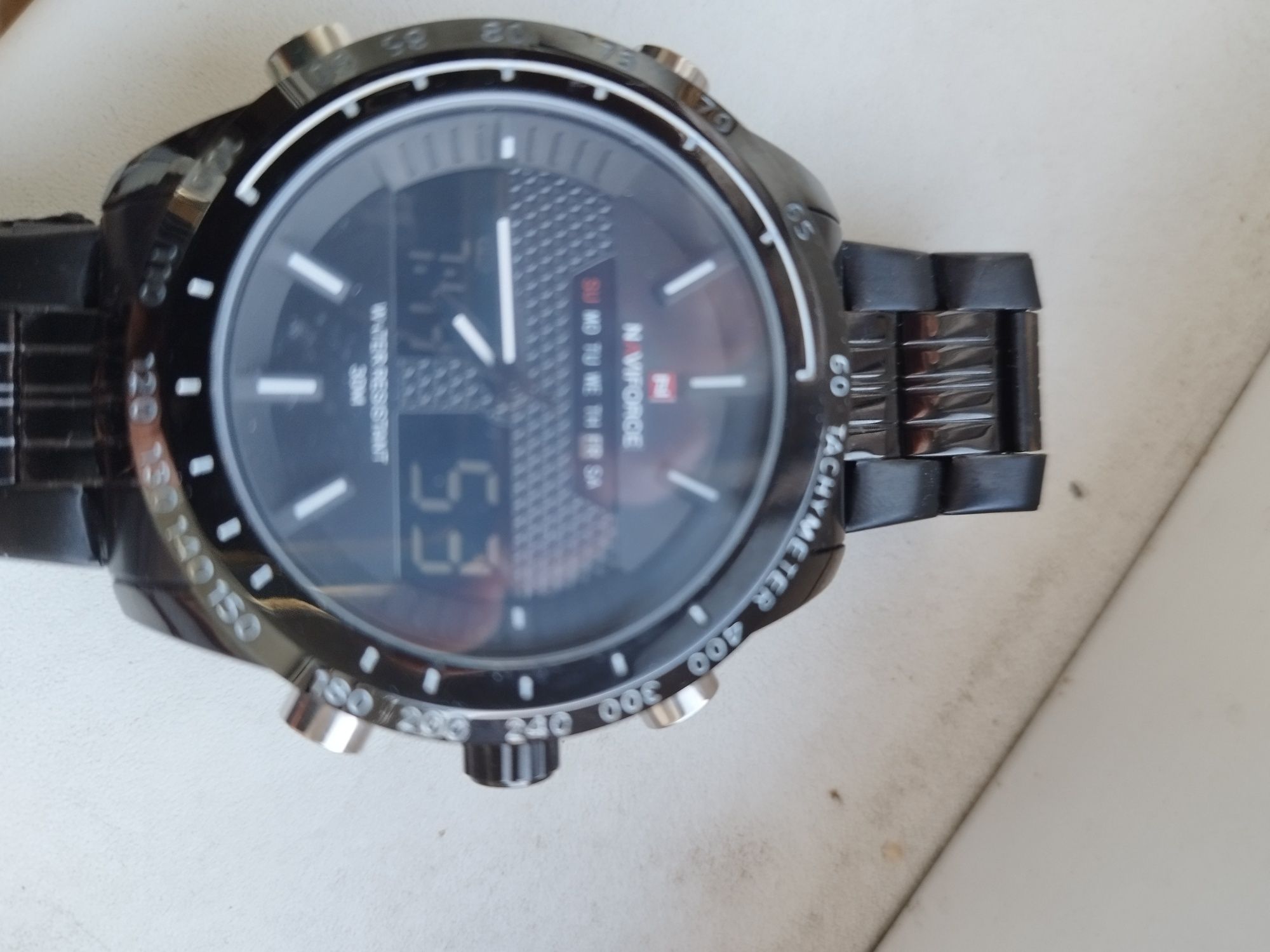 Продам мужские часы Naviforce Army 9024