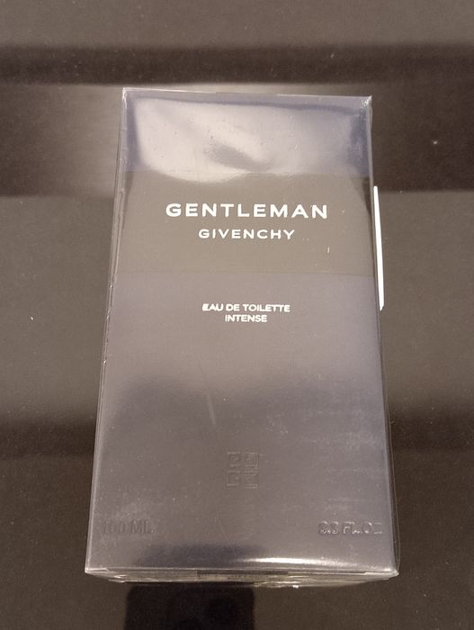 Givenchy gentleman EDT intense