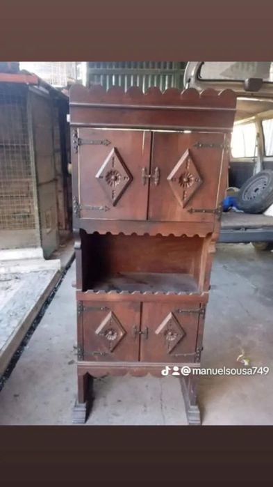 Vendo esta móvel muito bonito bom estado