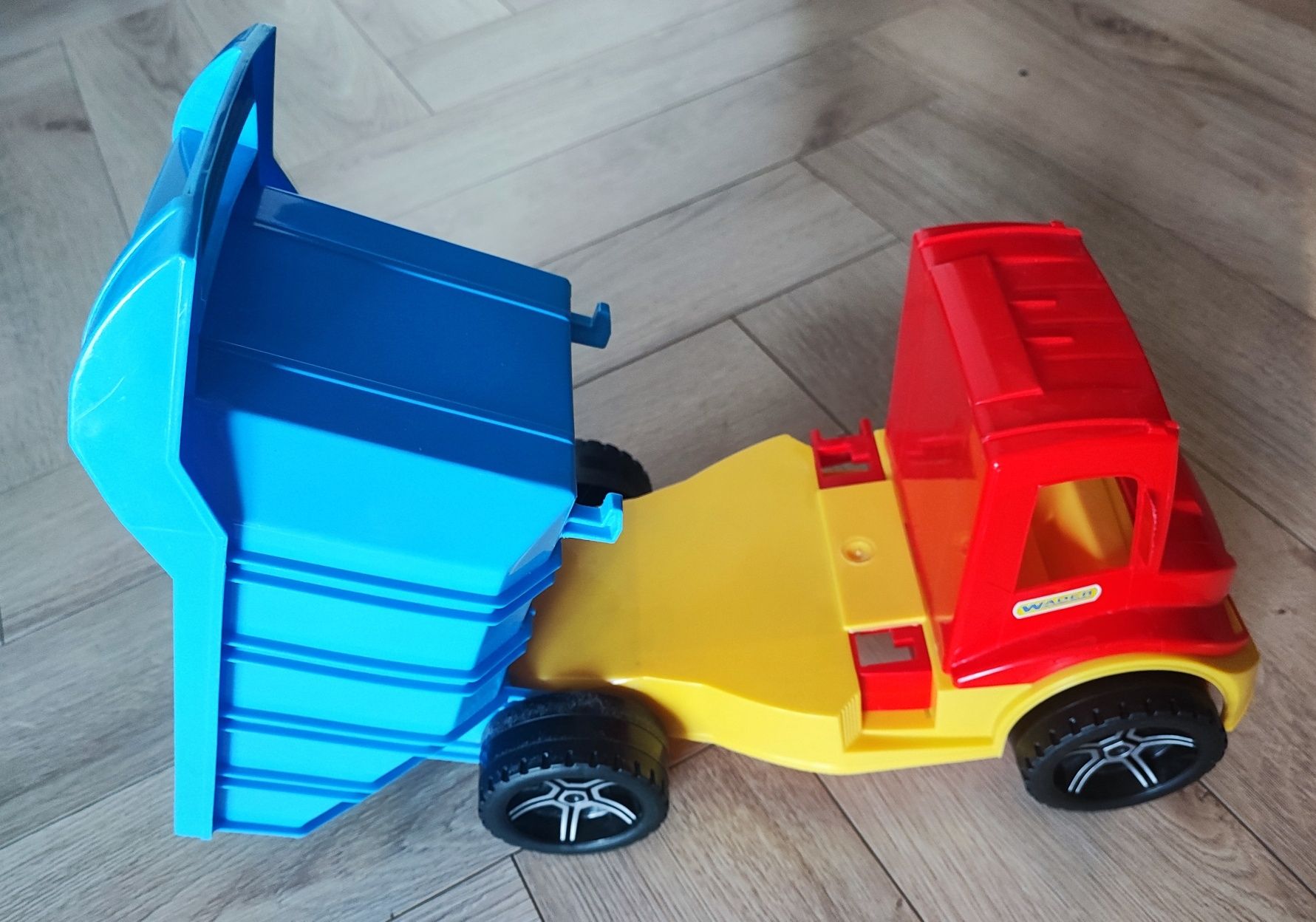 Auto wywrotka Wader