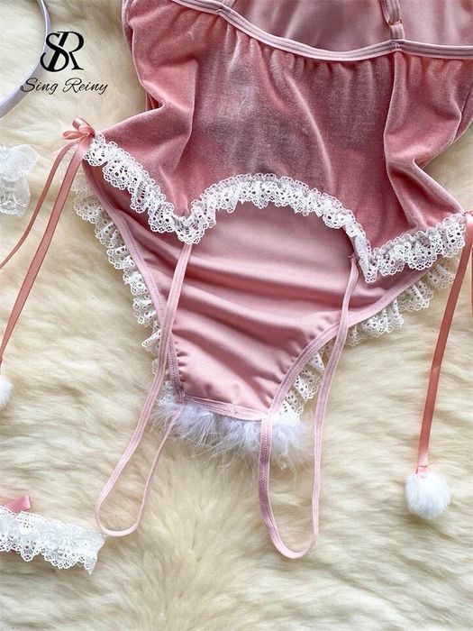 Новорічний жіночій комплект. Орігінальний святковий боді з аксесуарами