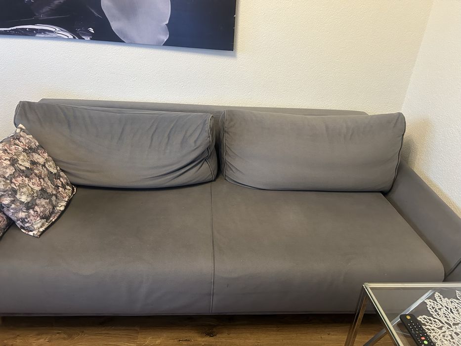 Sofa Black red White