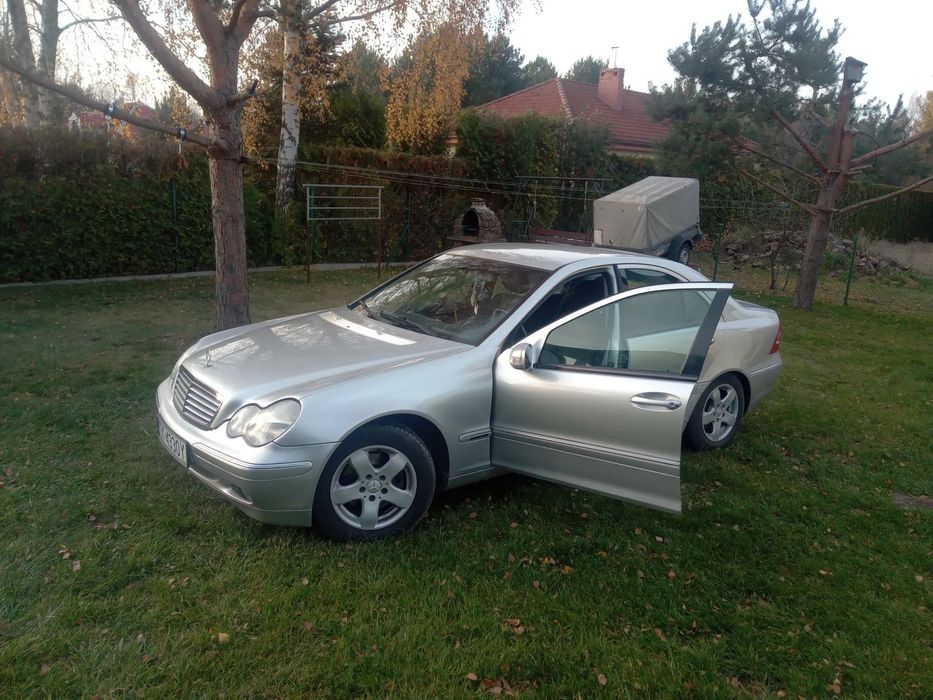 Mercedes-Benz Klasa C Mercedes W203 prywatny 2000r.