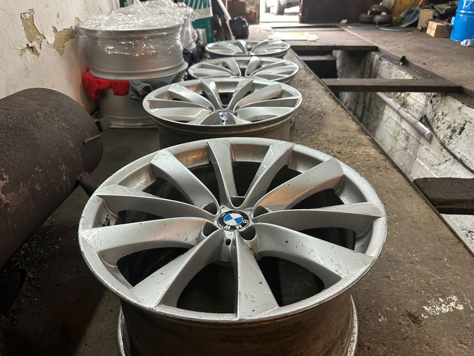 Диски бмв 239 стиль R21 ,e70,e71,f15,f16
