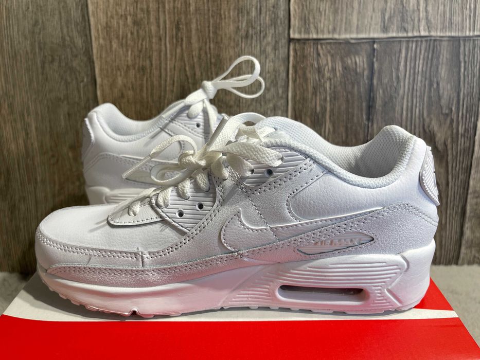 buty damskie trampki skórzane nike air max 90 37.5